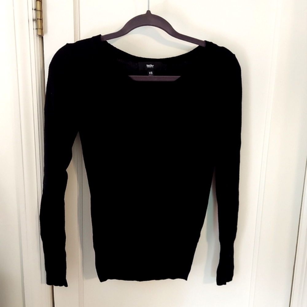 V Neck Sweater